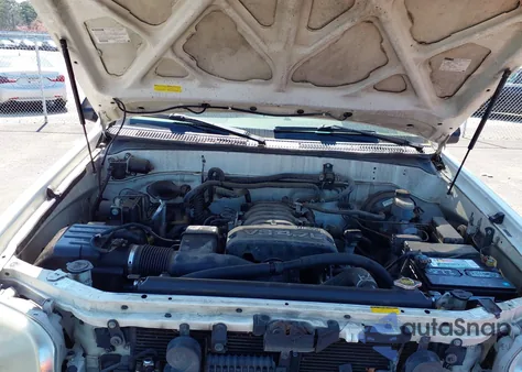 2007 Toyota Sequoia Sr5 V8 from USA, damaged, VIN 5TDZT34A57S284591